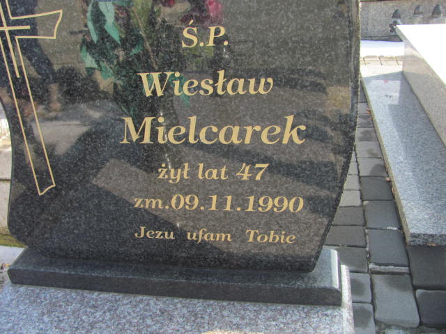 Wiesław Mielcarek Wieluń Nawiedzenia NMP - Grobonet - Wyszukiwarka osób pochowanych