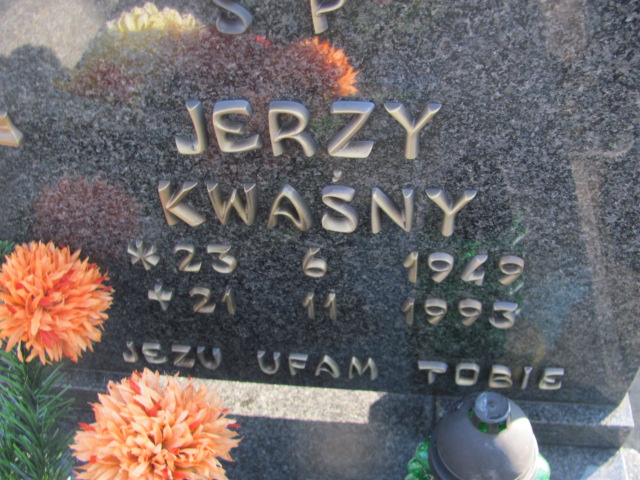 Jerzy Kwaśny 1949 Wieluń Nawiedzenia NMP - Grobonet - Wyszukiwarka osób pochowanych