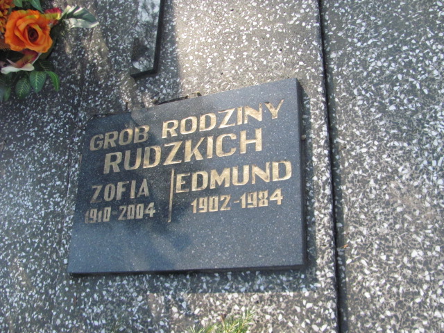 Edmund Rudzki 1902 Wieluń Nawiedzenia NMP - Grobonet - Wyszukiwarka osób pochowanych