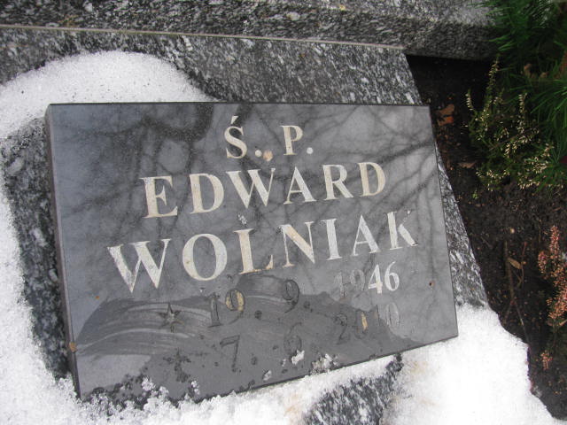 Edward Wolniak 1946 Wieluń Nawiedzenia NMP - Grobonet - Wyszukiwarka osób pochowanych